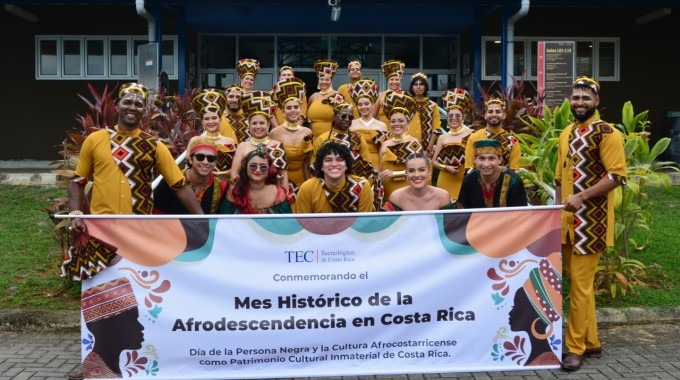 Representantes del Grand Gala Parade 2024