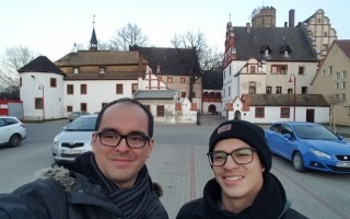 El profedor Isaac Céspedes y el estudiante Raúl Garita participaron en curso de Resonancia Magnética Nuclear, en Alemania.