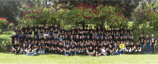 Grupo de estudiantes del Reto 24H – 2015. (Foto cortesía de la Escuela de Administración de Empresas).