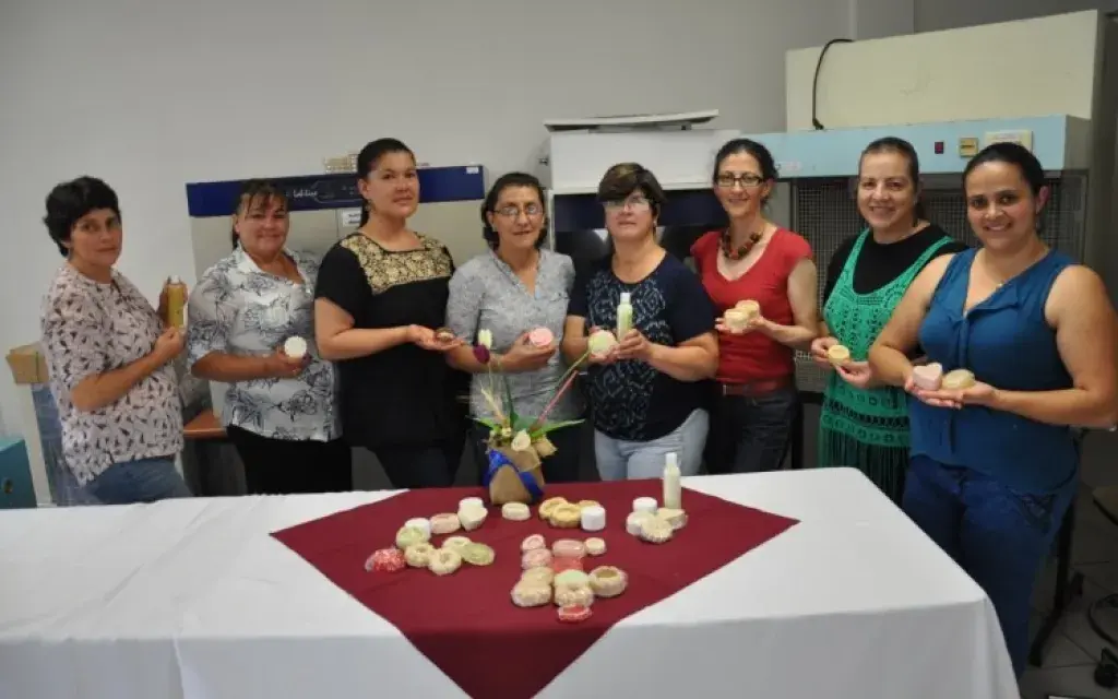 Miembros de Frutalcoop R.L
