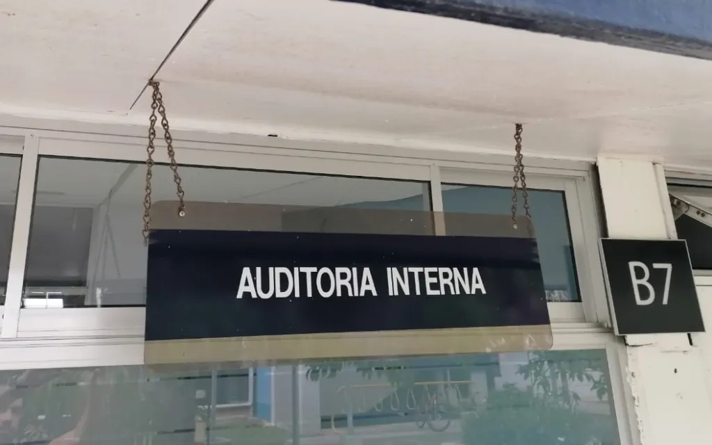 foto de letrero auditoría interna