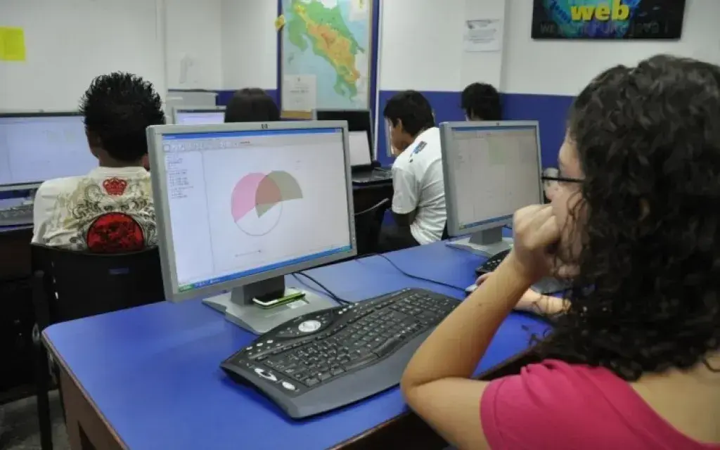 Estudiante