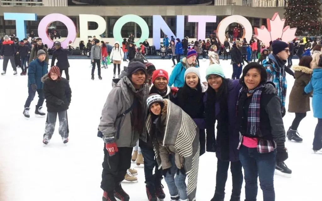 Estudiantes Toronto