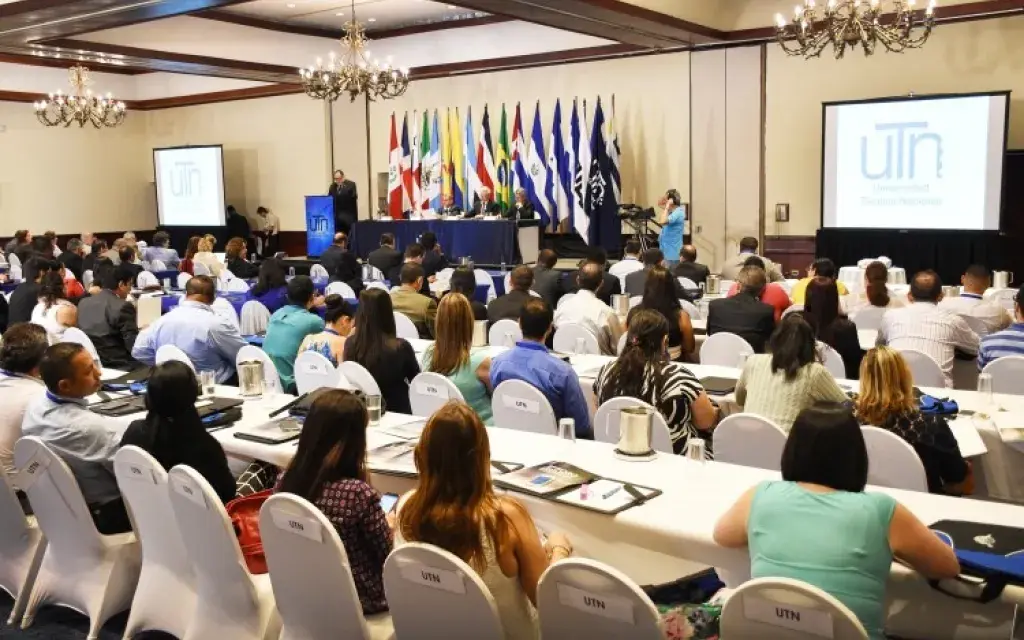 foro_latinoamericano_universidades_tecnicas_politecnicas_