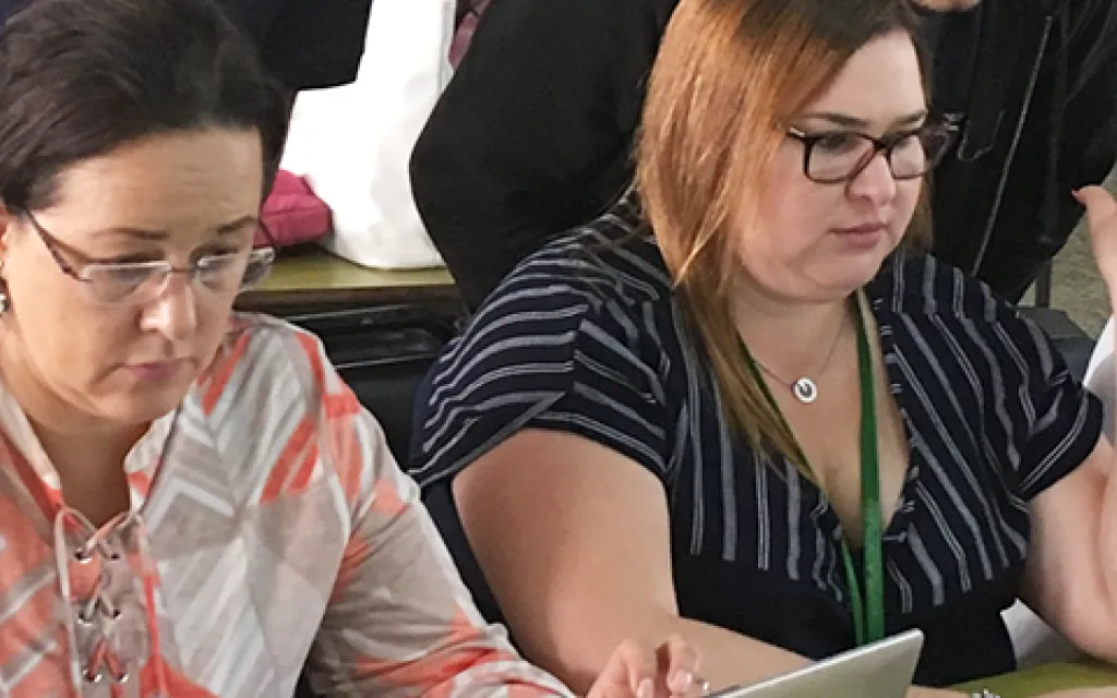 profesores trabajando