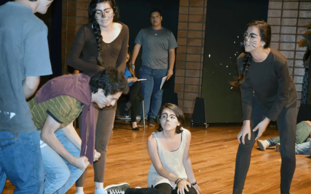 Edición del primer semestre de 2016 del Búho de Oro.