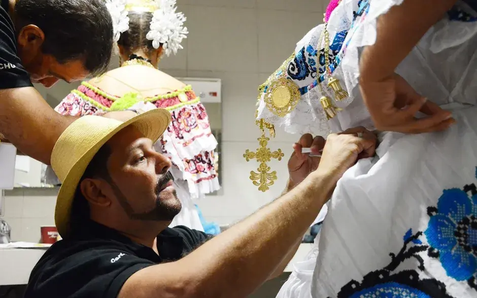 Presentación de Tierra y Cosecha