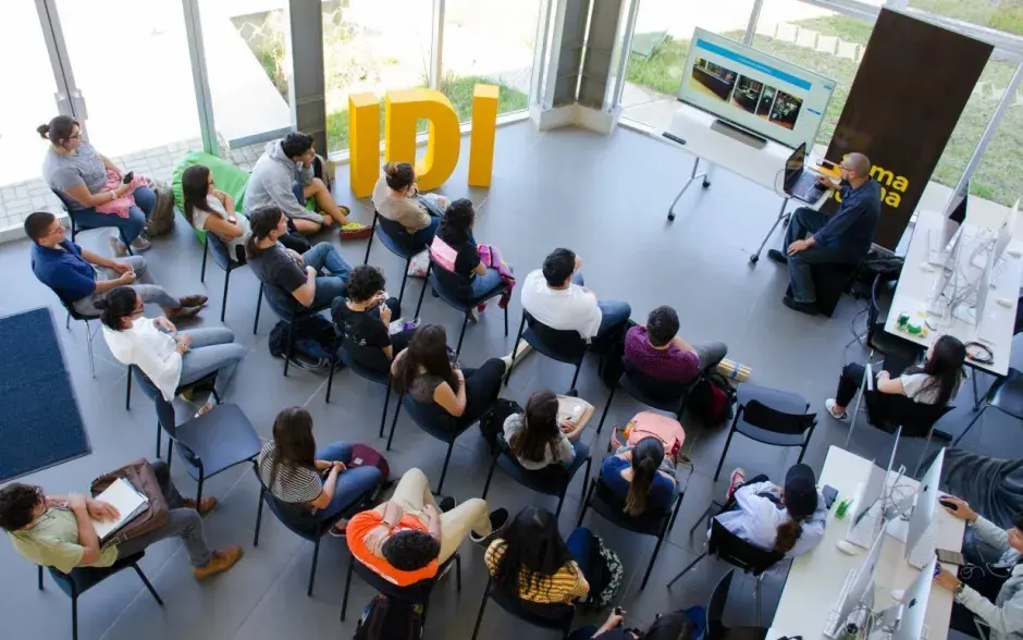 charla_diseno_semana_diseno_rgarita_05