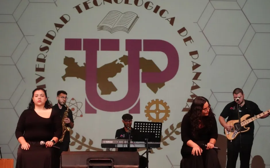 Presentación artística TEC