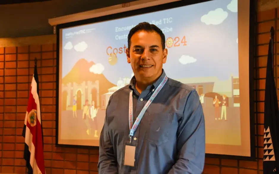 Dr. José Luis Regalado Menchaca.