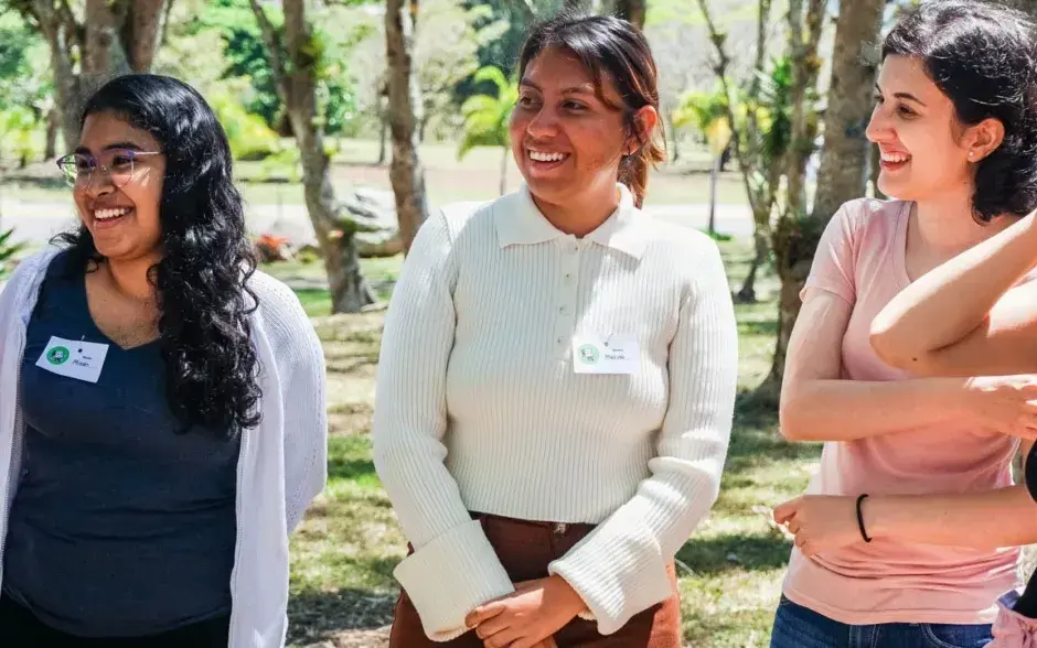 Fotografía de los participantes del evento