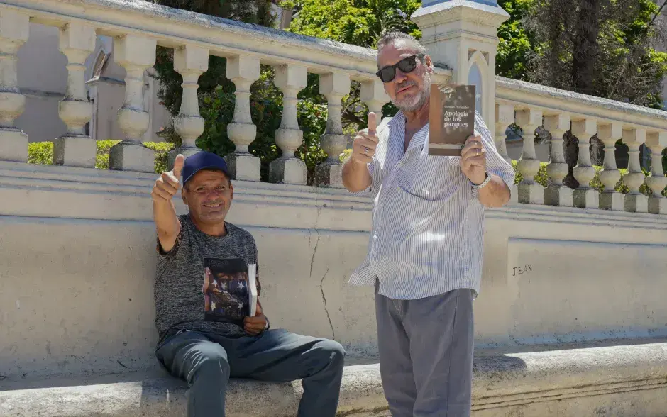 Entrega de libros en diversos cantones de Heredia