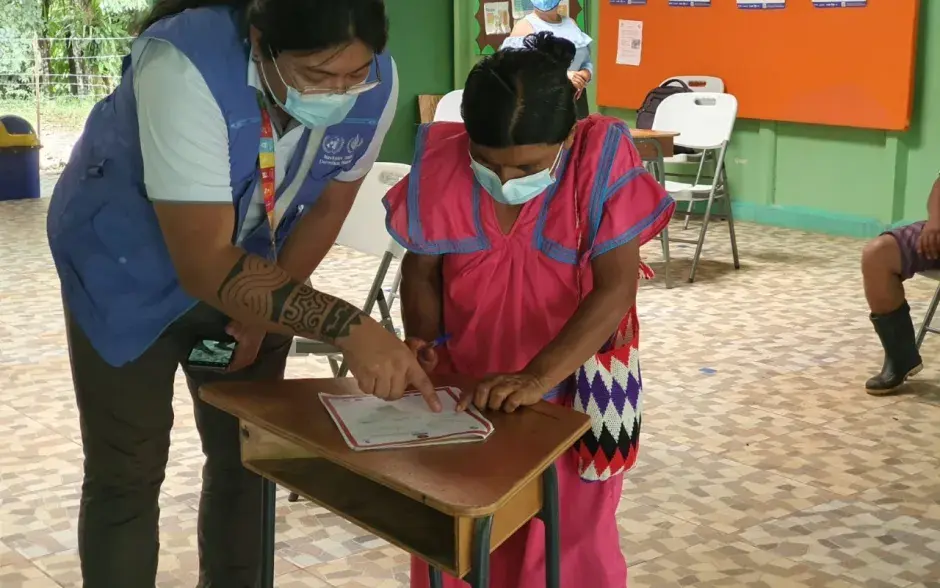 Fotografía de los participantes del evento