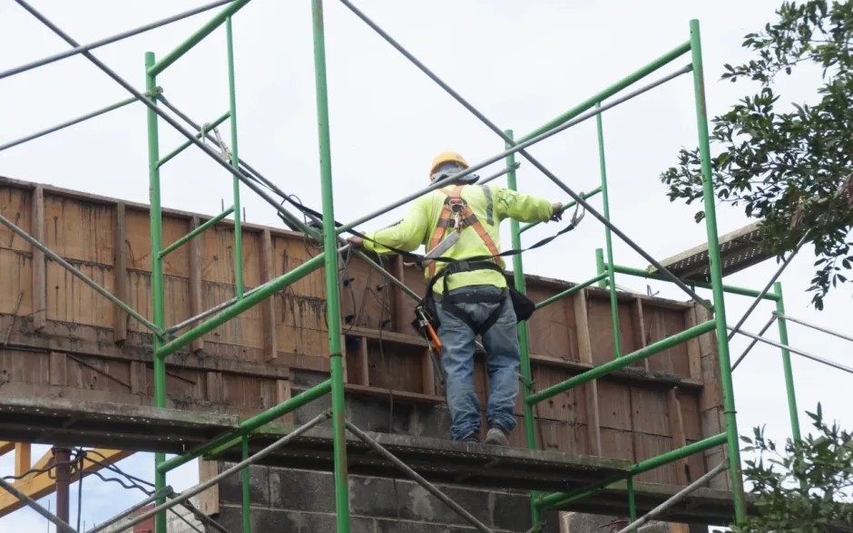 Fotografía de la construcción del edificio