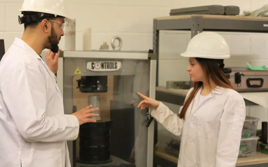 Trabajo final de graduación en Canadá