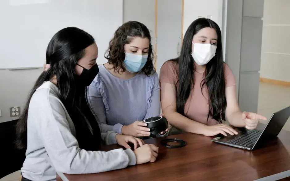 Dispositivo mide el dióxido de carbono en espacios cerrados