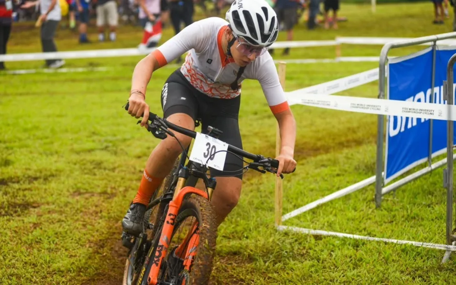 Fotografía de ciclista