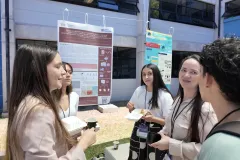 Durante la actividad, las personas participantes intercambiaron ideas y experiencias en espacios de diálogo tanto formales como informales