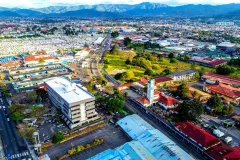 Vista aérea de la transversal 24, donde la Municipalidad de San José pretende impulsar el desarrollo de un distrito tecnológico. Cortesía Municipalidad de San José.
