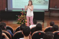 Charla en auditorio del TEC