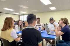 Fotografía de taller de recolección de opiniones