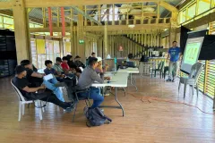 Cosmovisión indígena es protagonista en proyecto de construcción de viviendas de madera