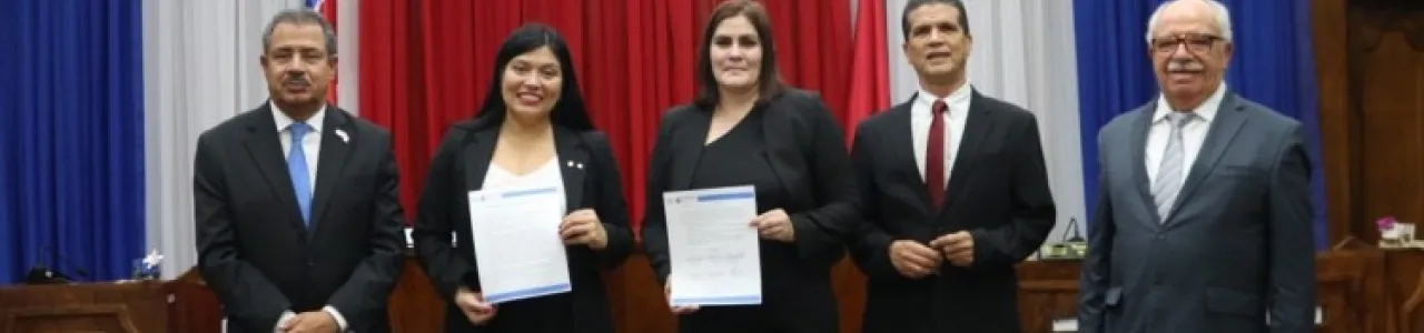 Fotografía de los participantes del evento