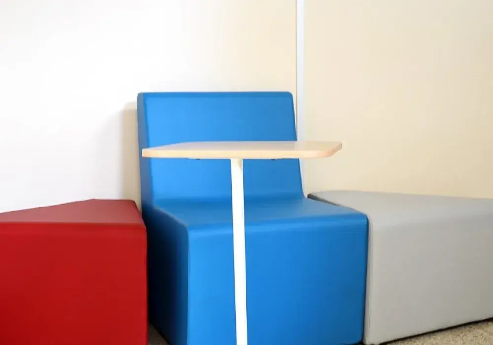 Mobiliario biblioteca