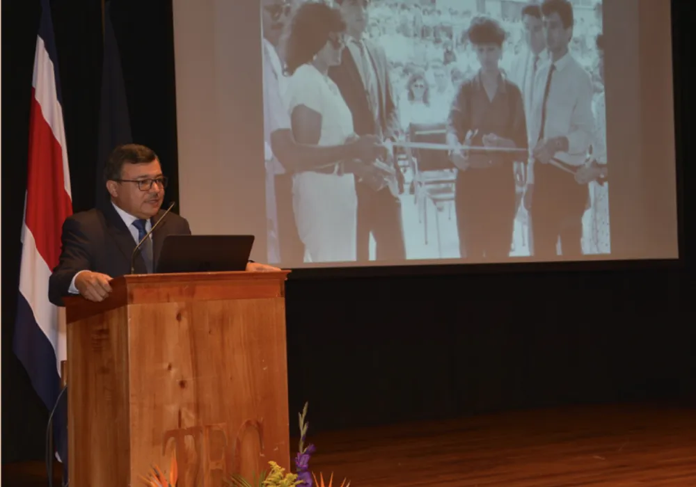 Encuentro con graduados
