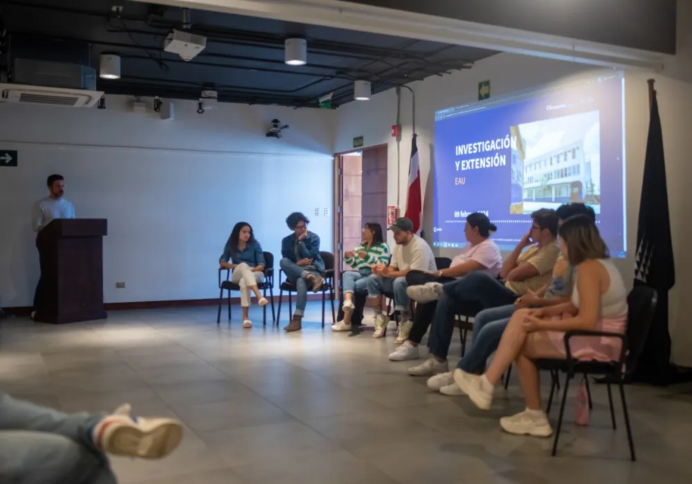 Fotografía de charla participativa