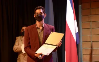 alejandro victor