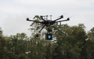 Dron