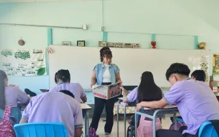 Imagen de los estudiantes en clases