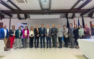 Fotografía de los participantes del evento