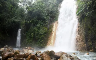 Cataratas la Gemelas