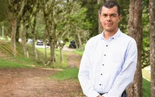 Dr. Juan Fernando Pérez